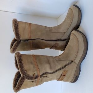 Blondo Arque Protect size 11.